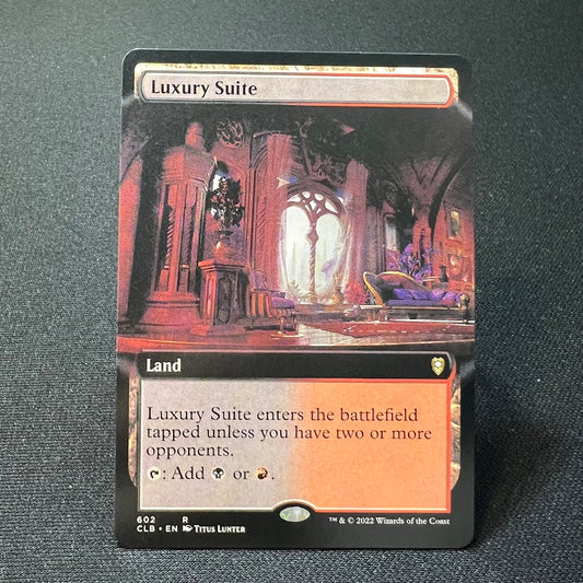 Luxury Suite - Commander Legends: Battle for Baldur's Gate #602 - No Foil