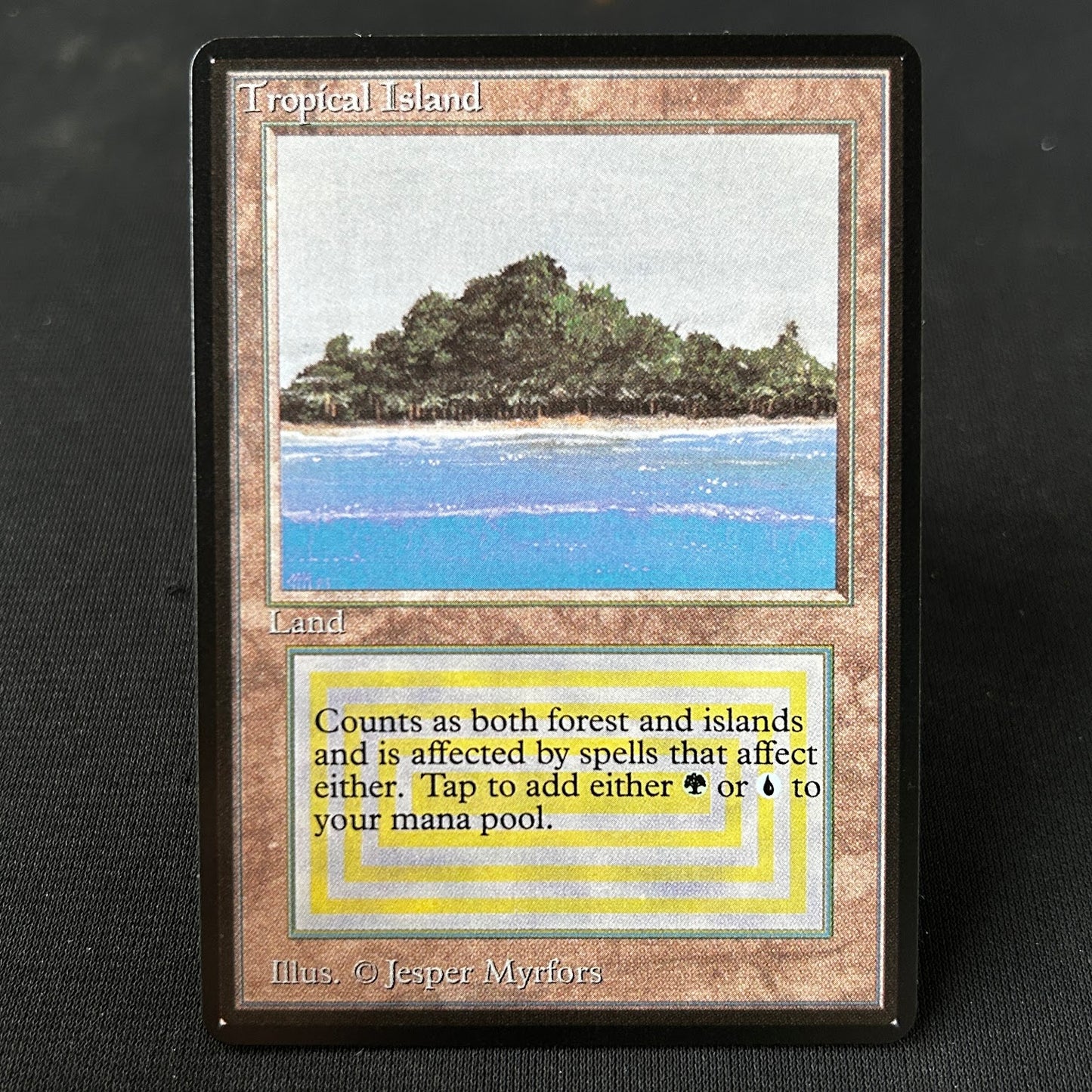 Tropical Island - Beta #284 - No Foil