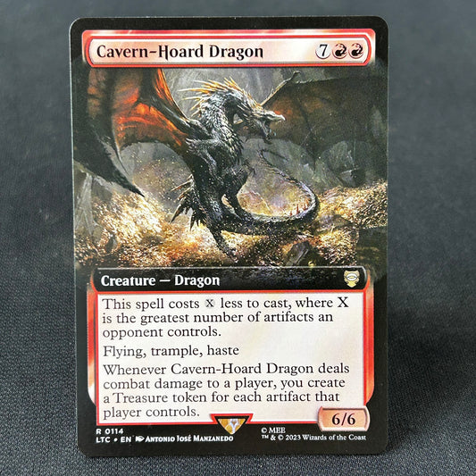 Cavern-Hoard Dragon - The Lord of the Rings Commander #31 - No Foil